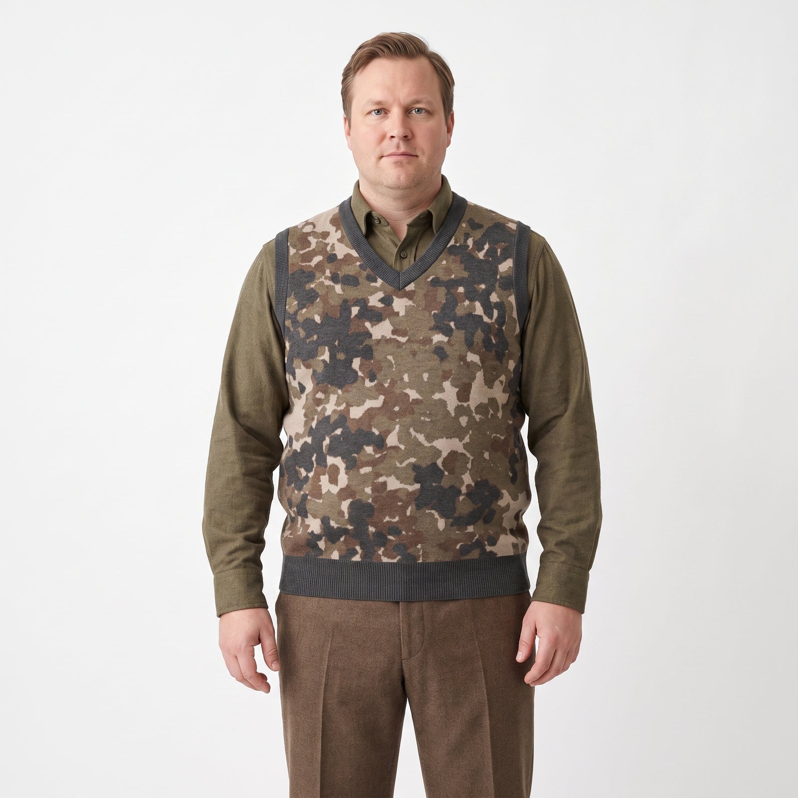 Man wearing a Flecktarn Reconnaissance Camo Knit V-neck Vest