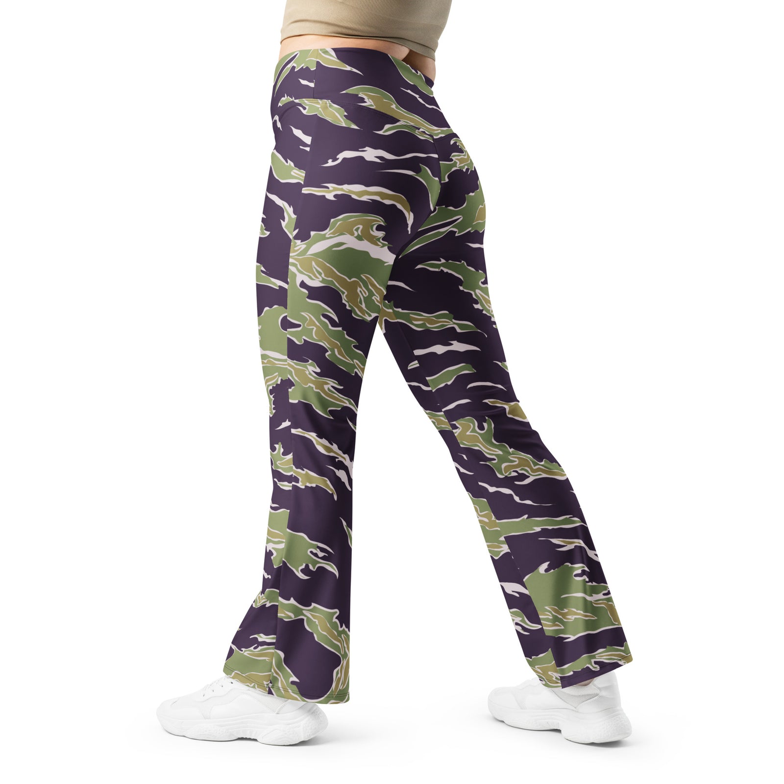 Jungle Tiger Stripe Camouflage Flare leggings