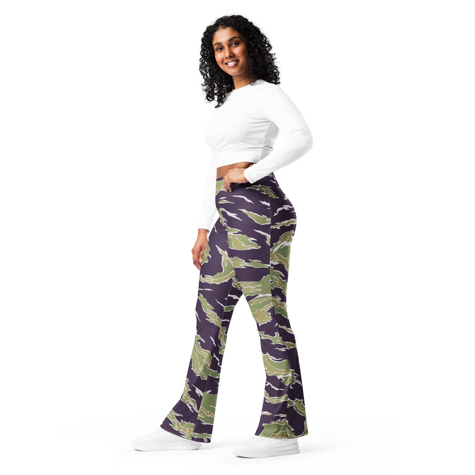 Jungle Tiger Stripe Camouflage Flare leggings