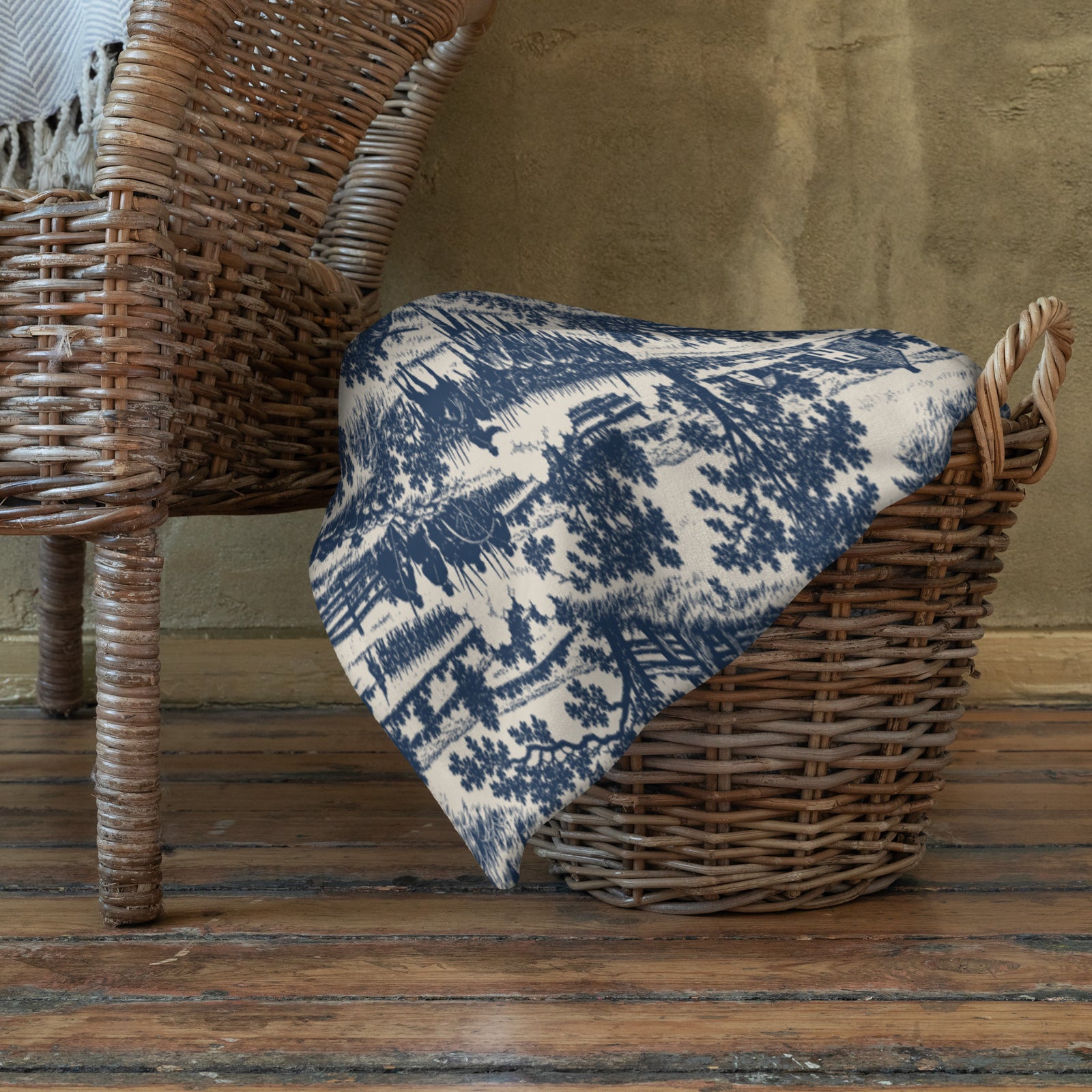 Large Gettysburg toile throw blanket for a study, library, or den