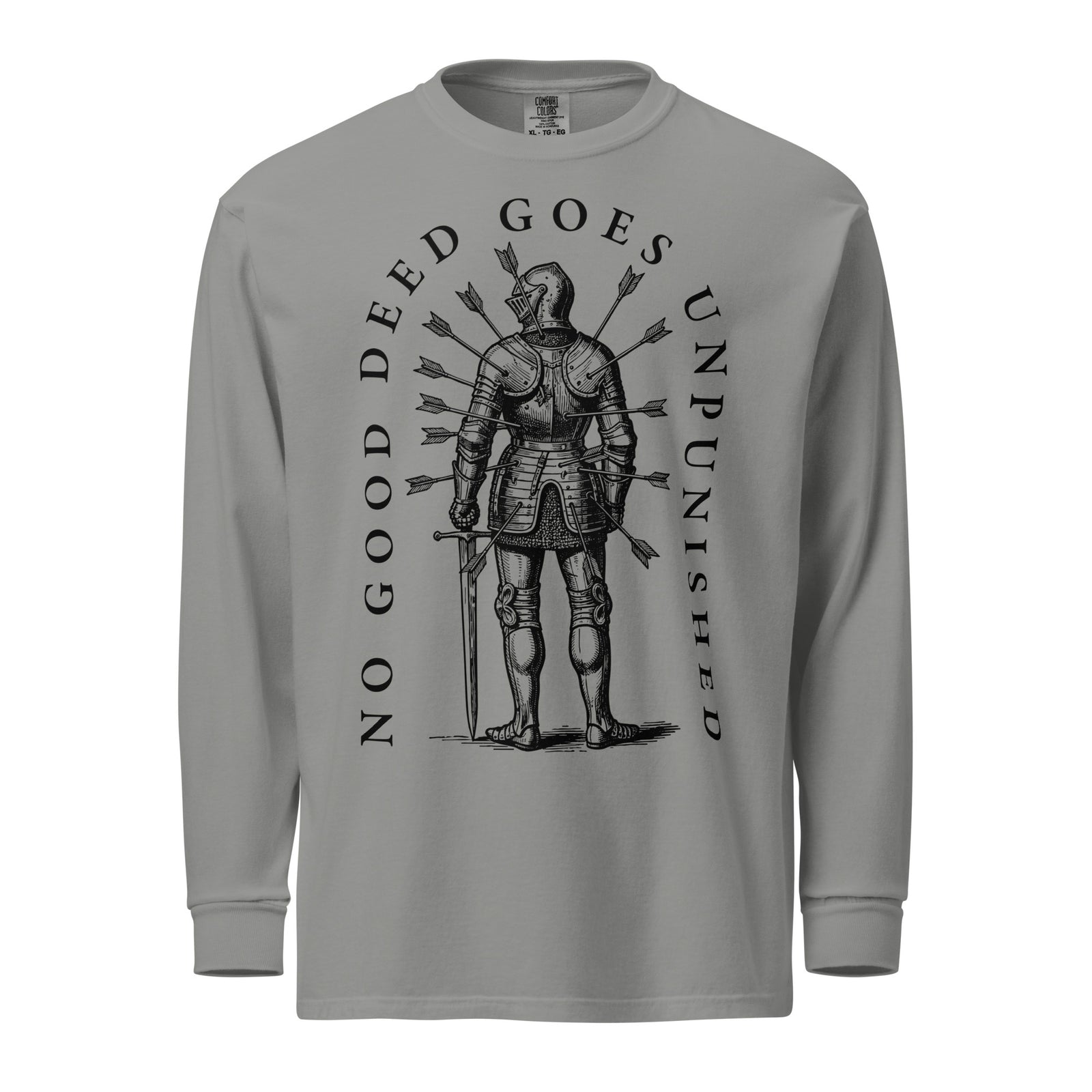 Front print shows a full knight pierced by arrows with the phrase “No Good Deed Goes Unpunished.” Back print features a knight’s helmet with an arrow through it and the Latin motto Virtus Vulnerata Vincit.