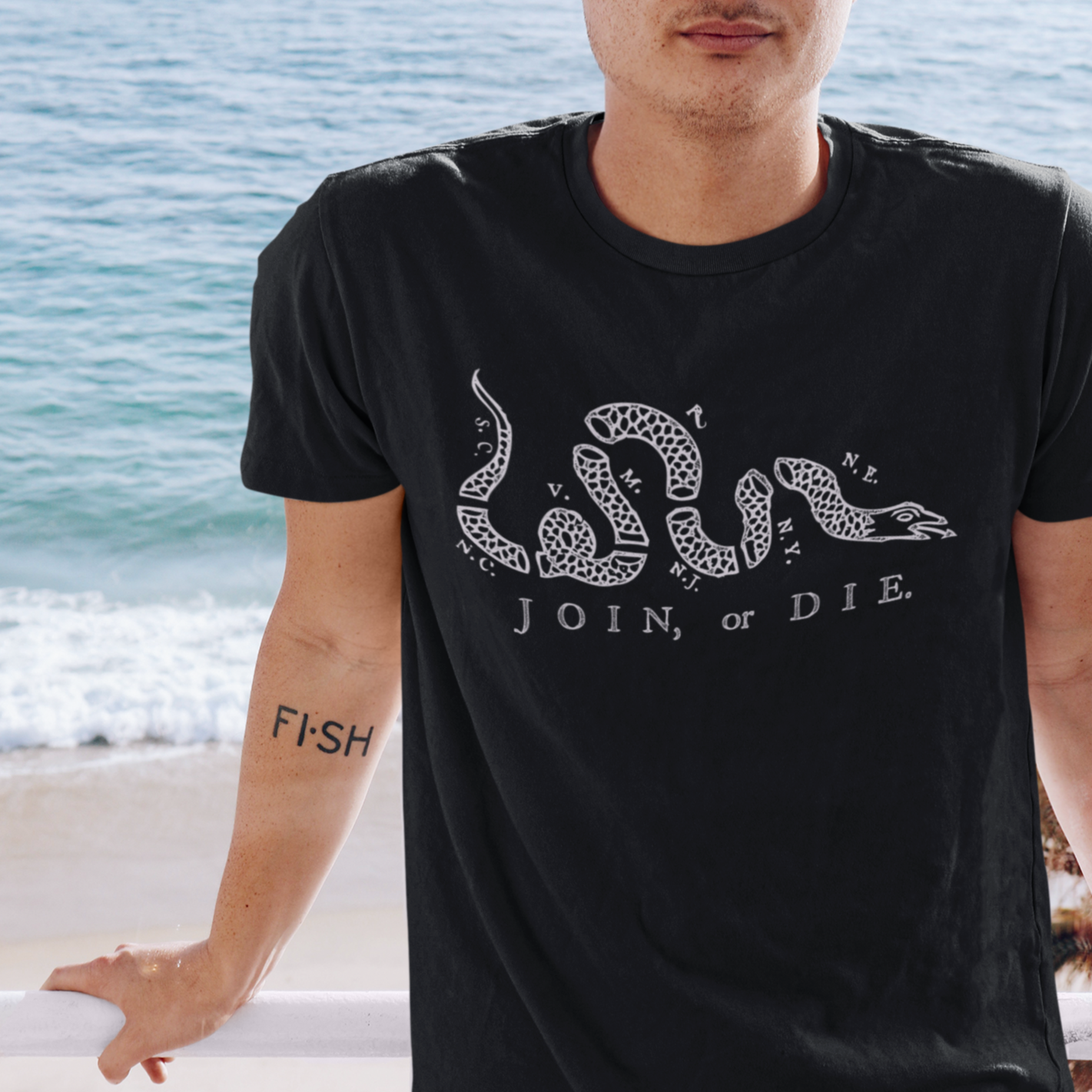 Join or Die Ben Franklin Rattlesnake Graphic T-Shirt