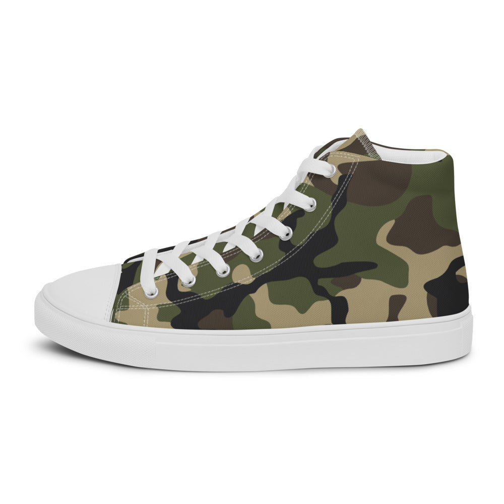 Woodland Camo Men’s high top canvas shoes