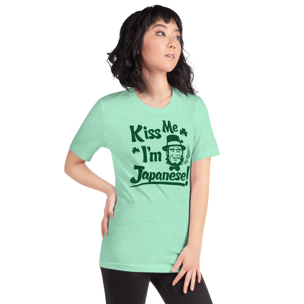 Kiss Me I’m Japanese St Patrick’s Day Short-Sleeve Unisex T-Shirt