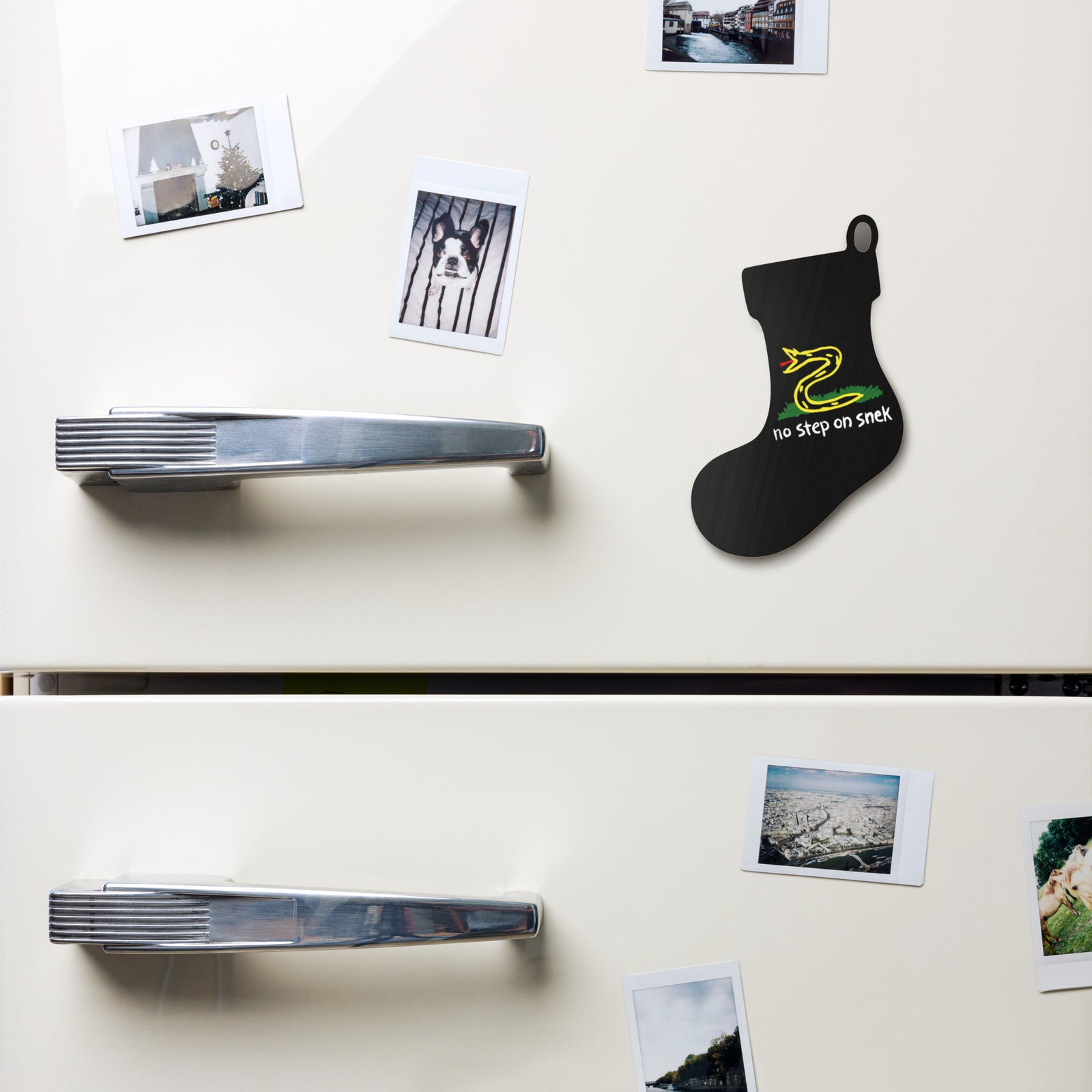 No Step On Sneck Wooden Ornaments