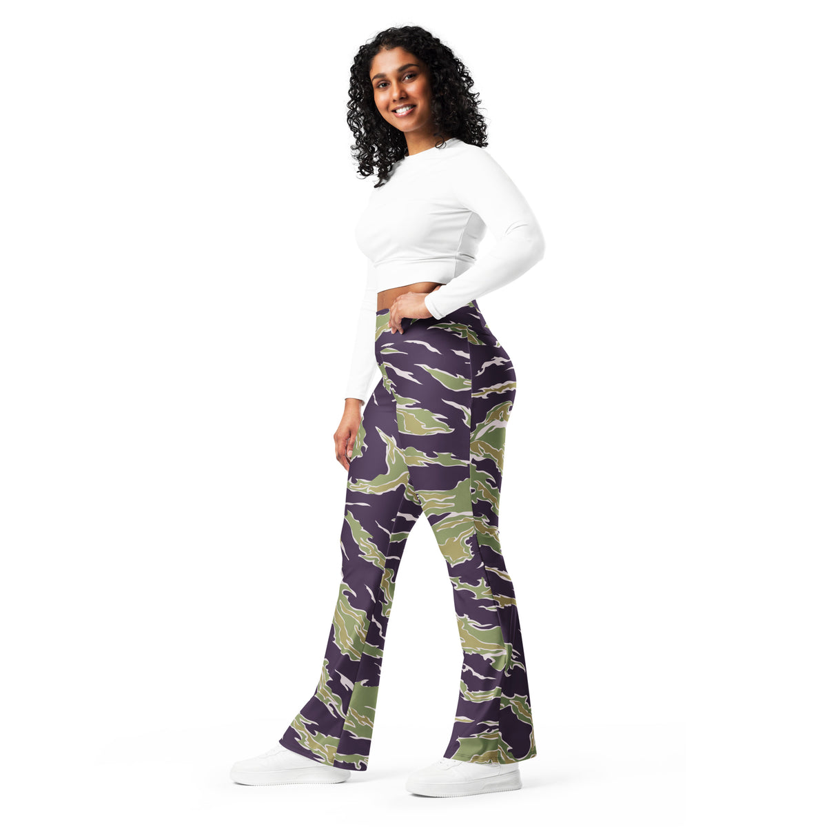 Jungle Tiger Stripe Camouflage Flare leggings