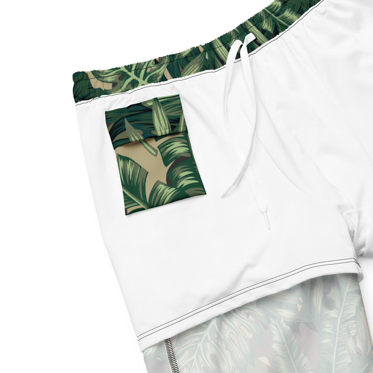 Camo LuauMen&#39;s swim trunks