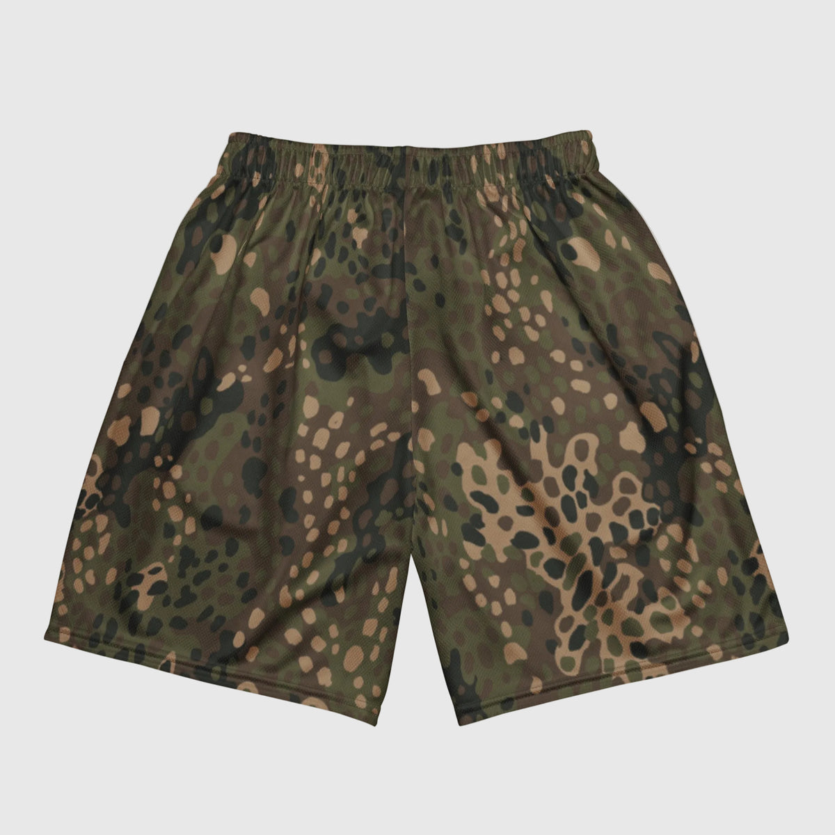 Erbsenmuster Pea Dot Field Green camo mesh shorts, full back view