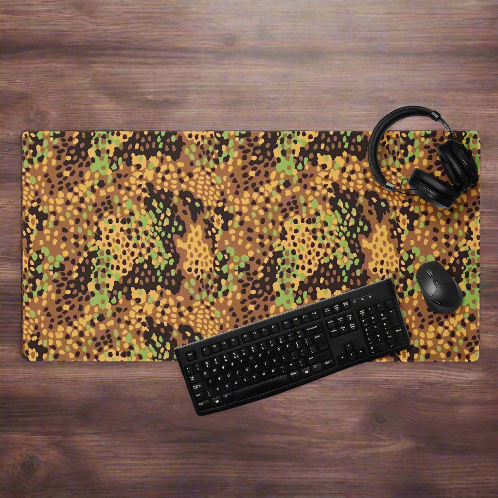 Erbsenmuster Pea Pattern Camo Deskmat