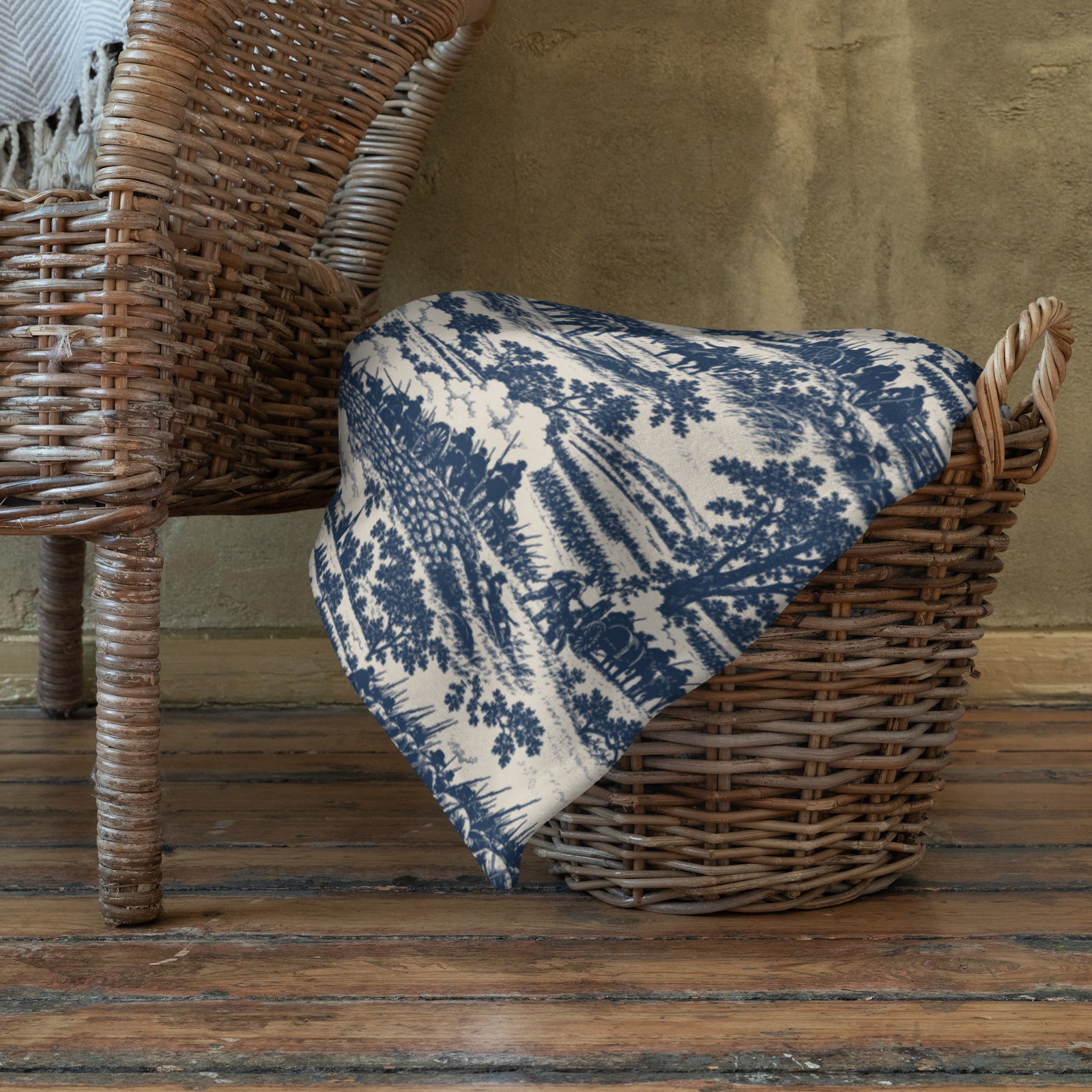 Gettysburg Civil War toile blanket displayed in a history-inspired interior