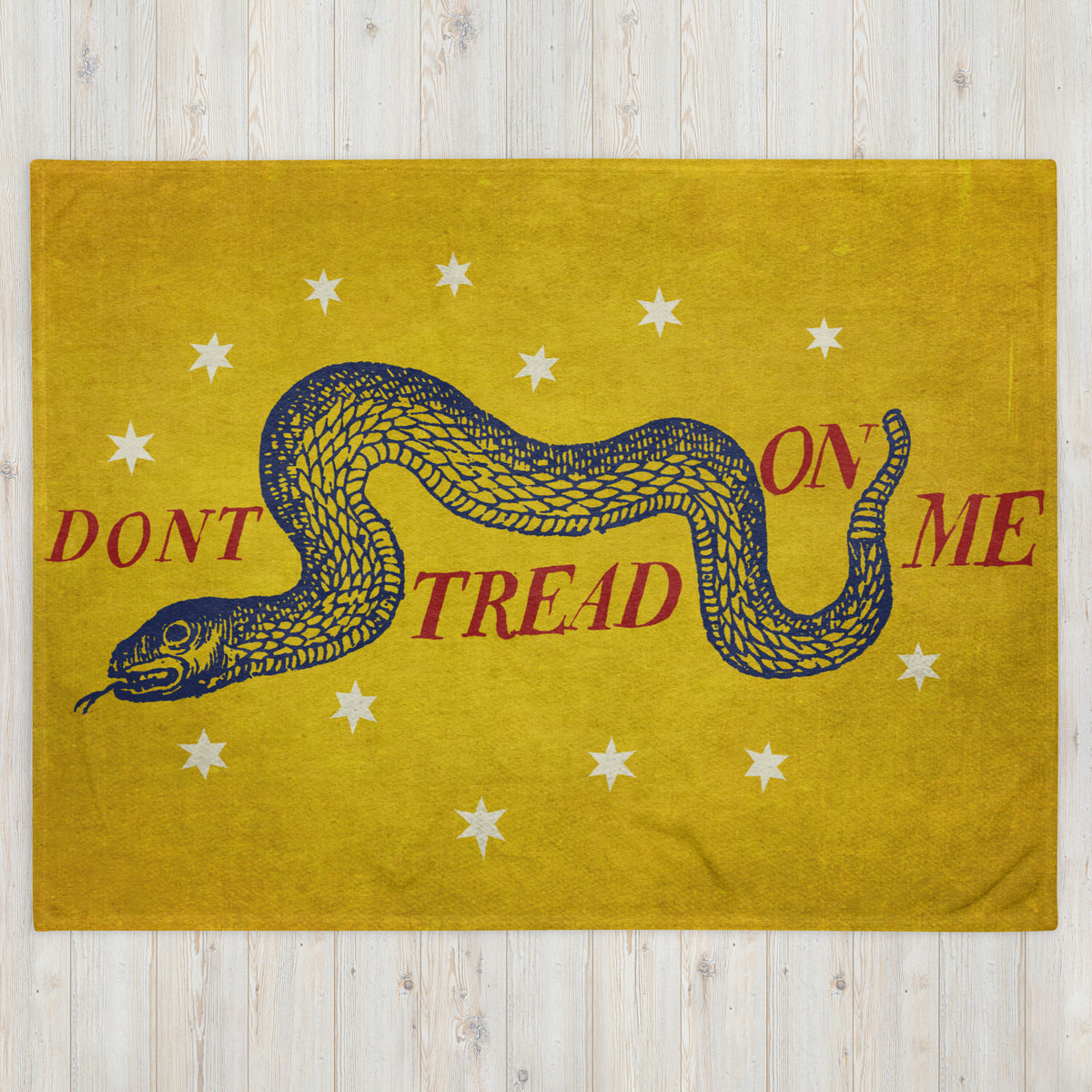 Don&#39;t Tread On Me Rattlesnake Colonial Flag Throw Blanket