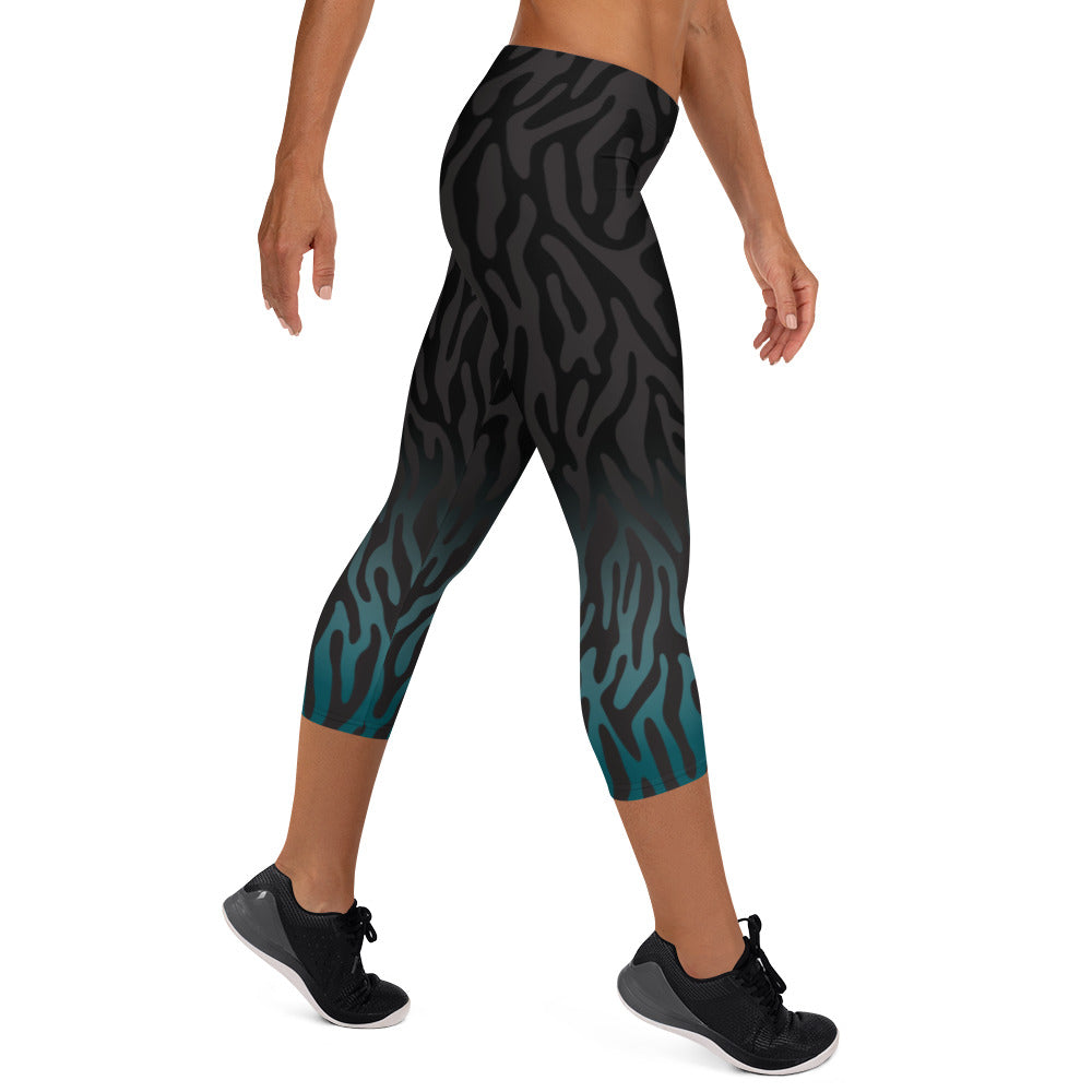 Teal Mernbrook Capri Leggings