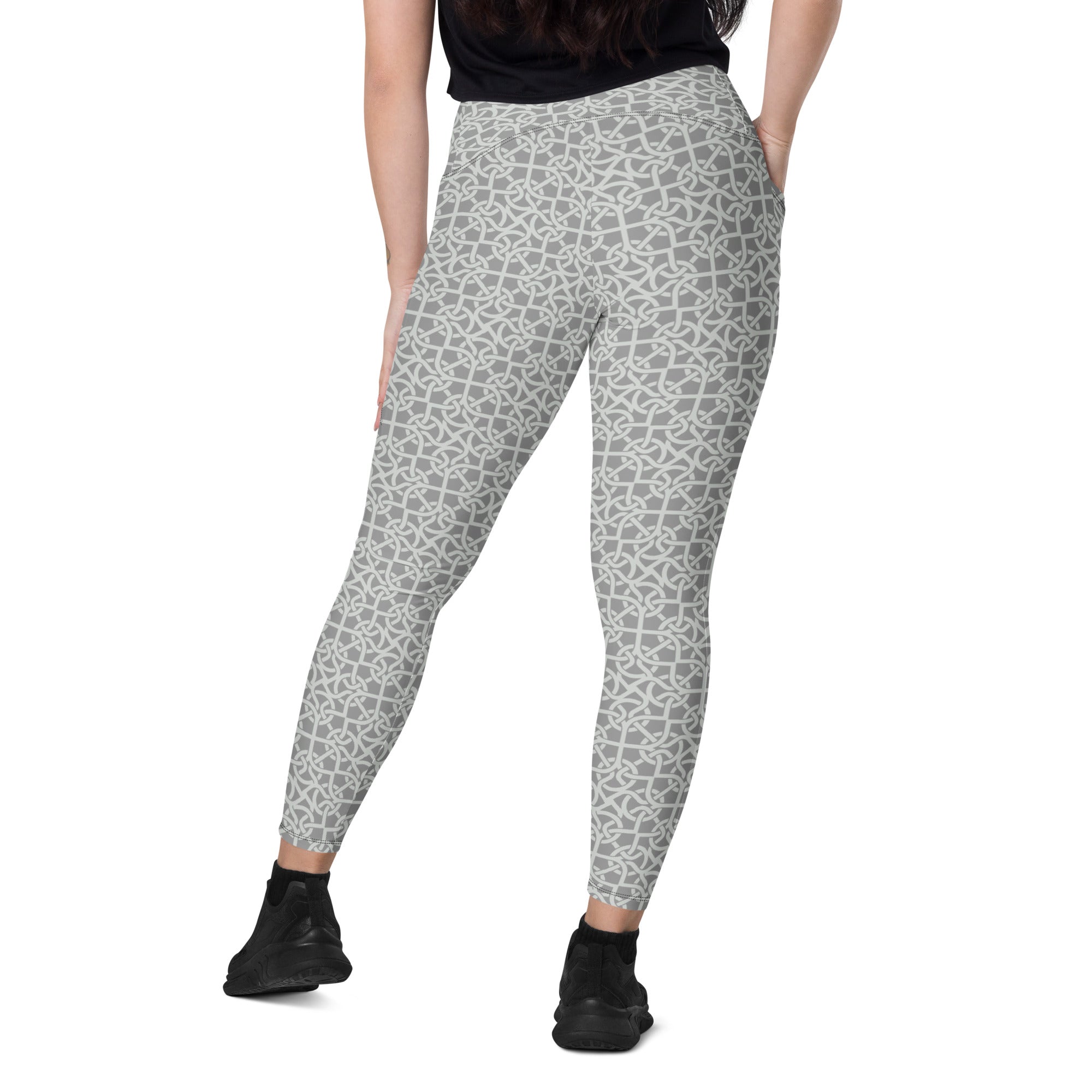 Celtic Chain Gray Leggings with pockets