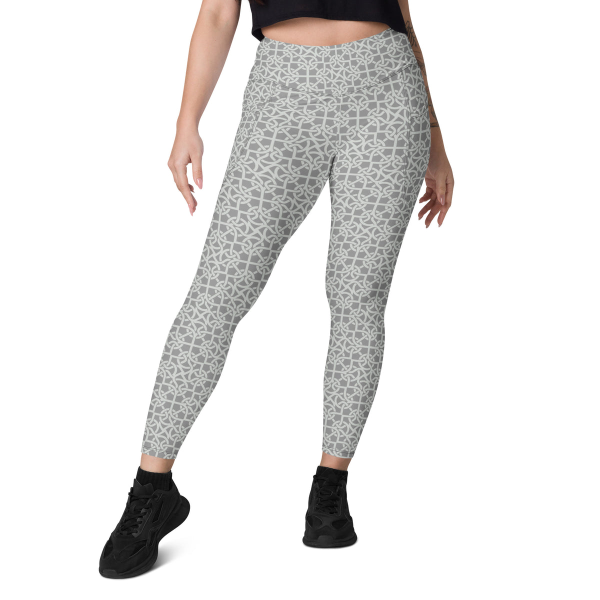 Celtic Chain Gray Leggings with pockets