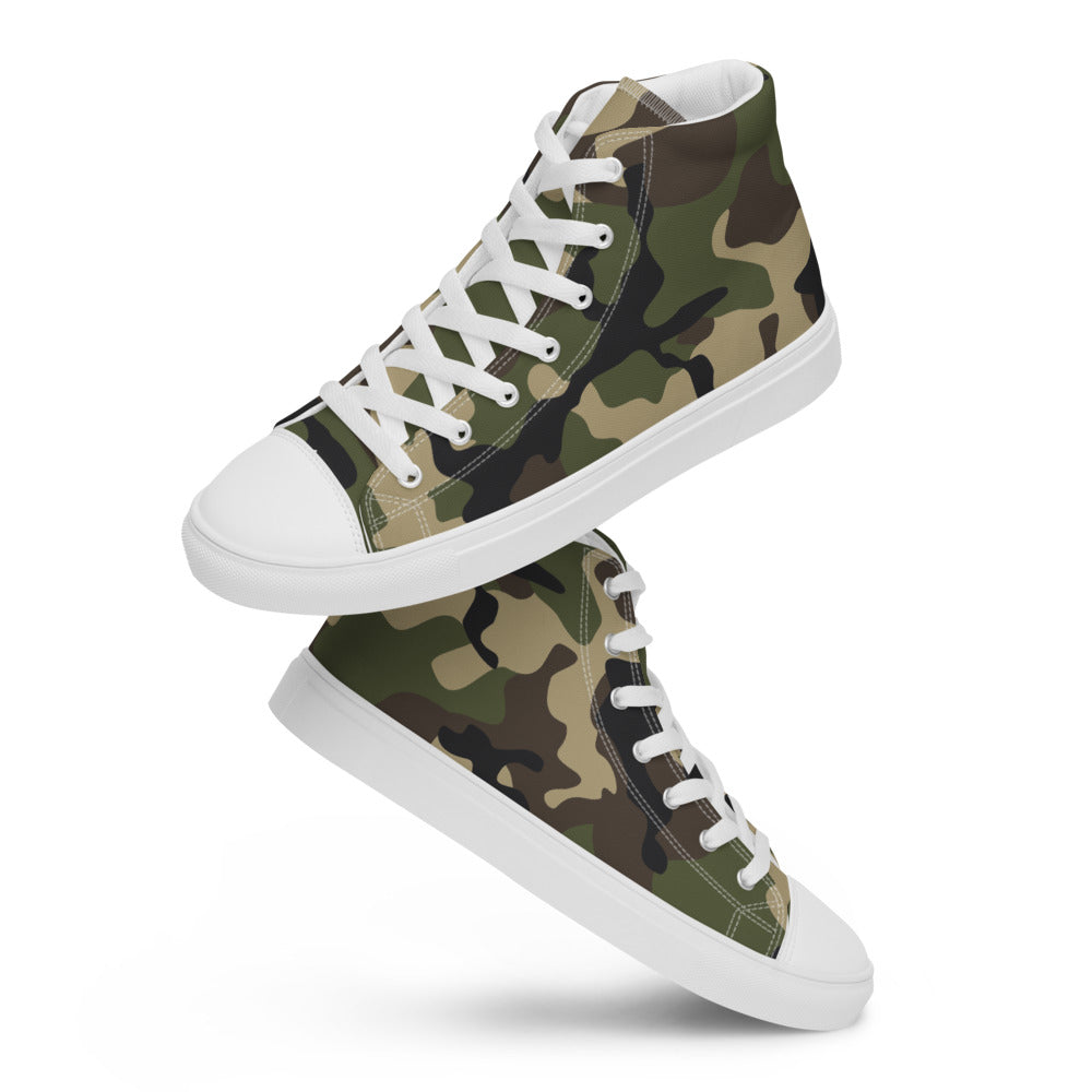Woodland Camo Men’s high top canvas shoes