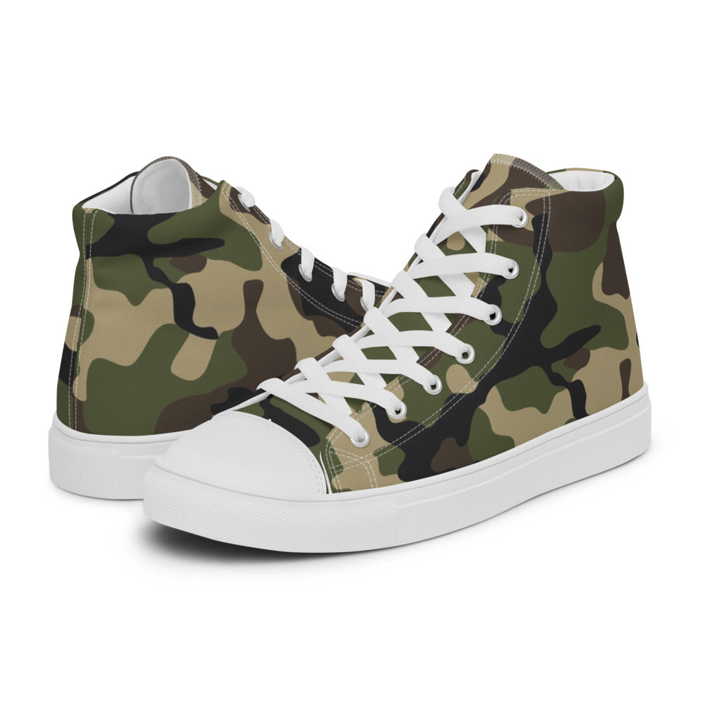 Woodland Camo Men’s high top canvas shoes