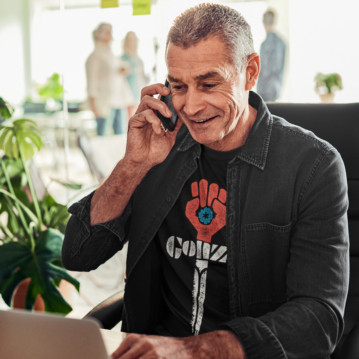 Gonzo Fist Graphic T-Shirt