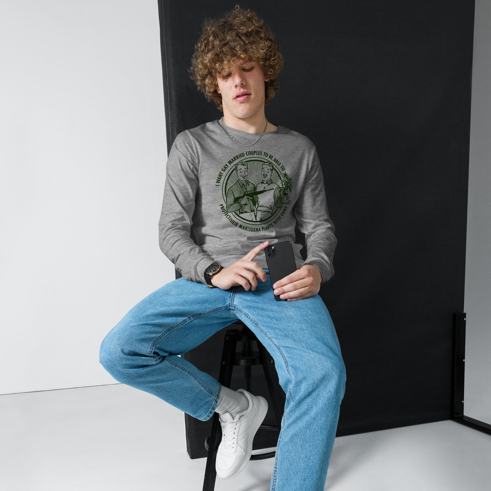 I Want Gay Married Couples to Protect Their Marijuana Plants with Guns Long Sleeve T-Shirt