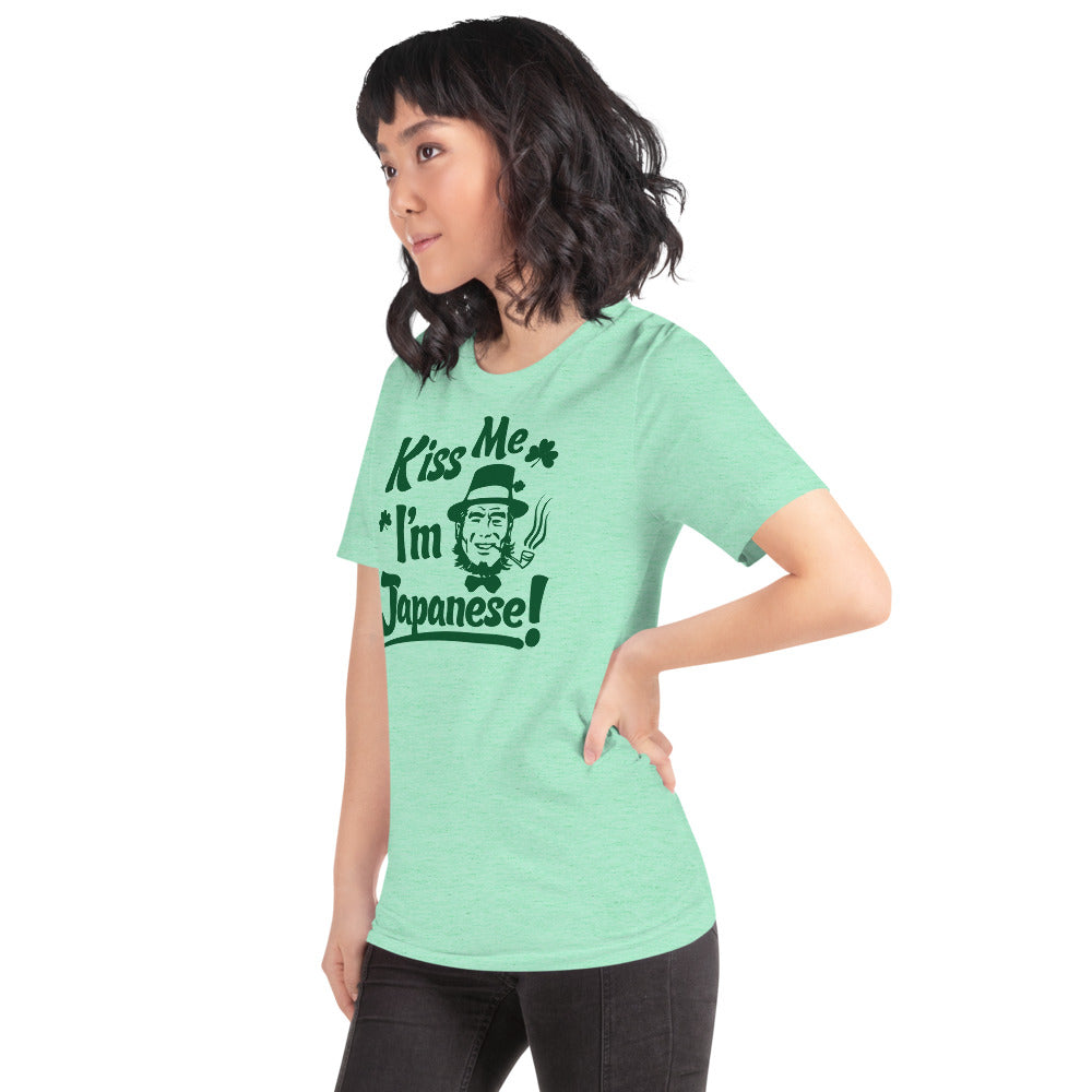 Kiss Me I’m Japanese St Patrick’s Day Short-Sleeve Unisex T-Shirt
