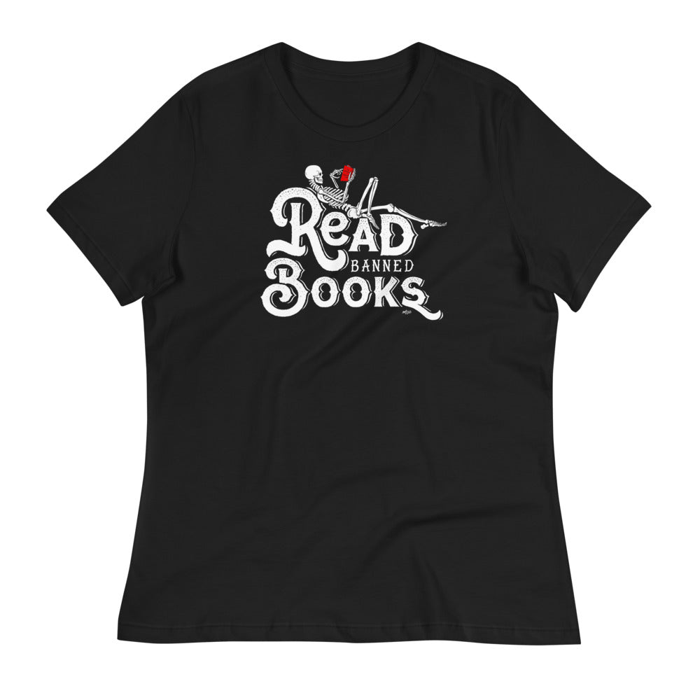 Read Banned Books Women&#39;s Relaxed T-Shirt